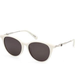 Authentic Moncler Polarized White Sunglasses with original cloth and case